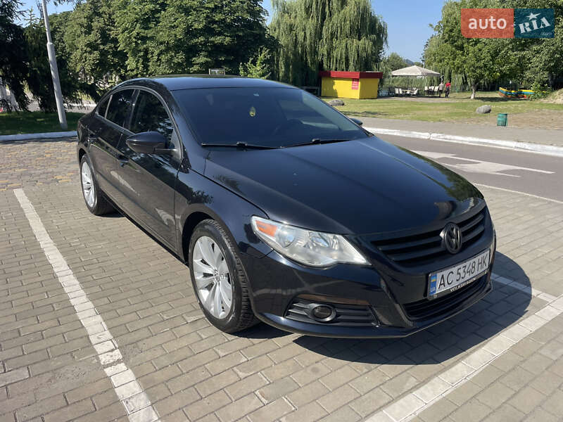 Купе Volkswagen CC / Passat CC 2010 в Луцьку