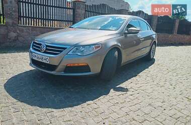 Купе Volkswagen CC / Passat CC 2011 в 