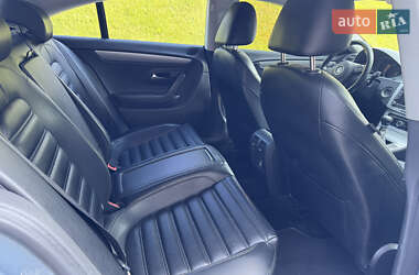 Купе Volkswagen CC / Passat CC 2010 в 