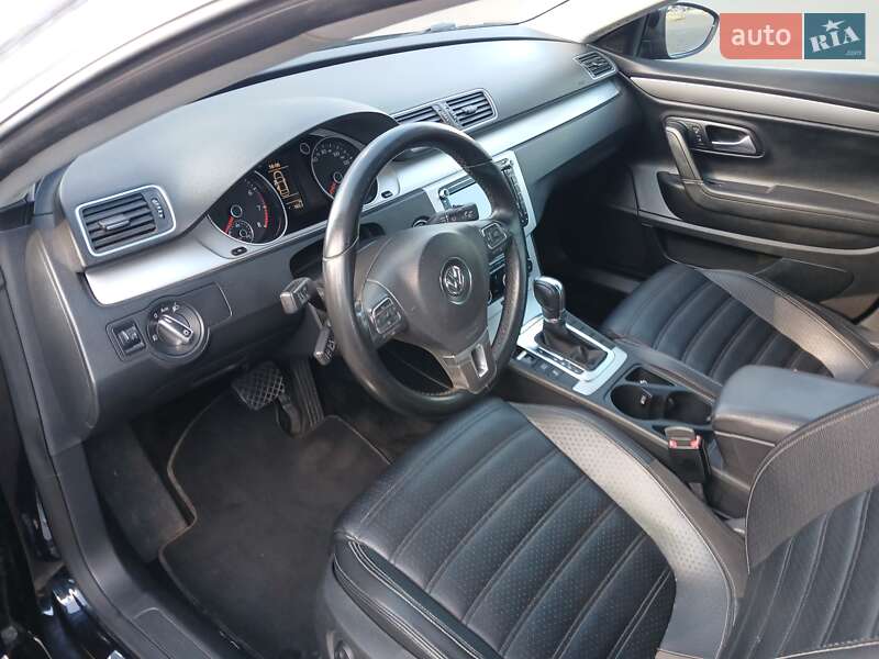 Купе Volkswagen CC / Passat CC 2011 в Одессе
