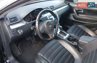 Купе Volkswagen CC / Passat CC 2011 в 