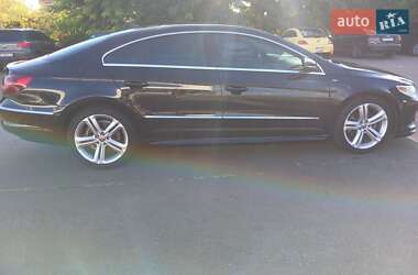 Купе Volkswagen CC / Passat CC 2011 в 