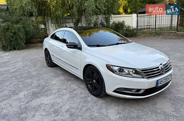 Купе Volkswagen CC / Passat CC 2013 в 