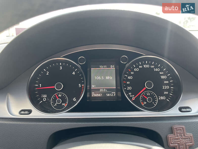 Купе Volkswagen CC / Passat CC 2012 в Софиевской Борщаговке