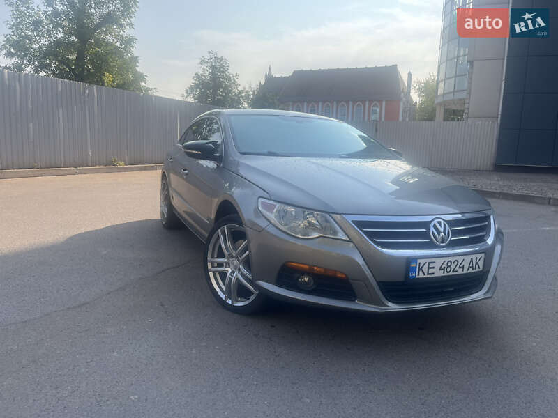 Купе Volkswagen CC / Passat CC 2010 в Кривом Роге