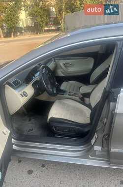 Купе Volkswagen CC / Passat CC 2010 в 