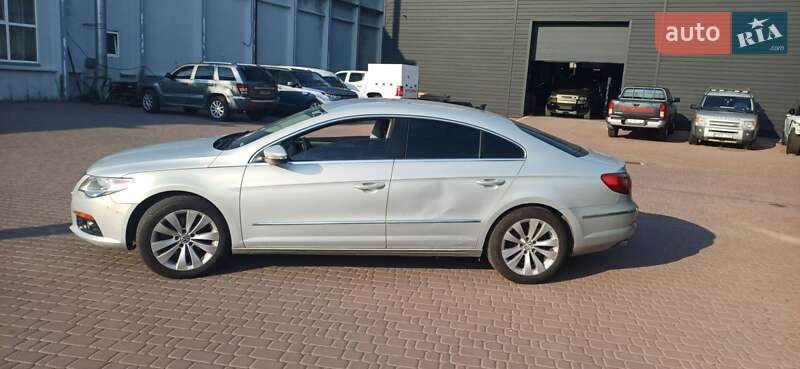 Купе Volkswagen CC / Passat CC 2011 в Броварах