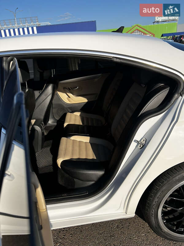 Купе Volkswagen CC / Passat CC 2012 в Одессе