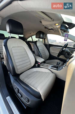 Купе Volkswagen CC / Passat CC 2012 в 