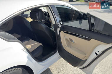 Купе Volkswagen CC / Passat CC 2012 в 