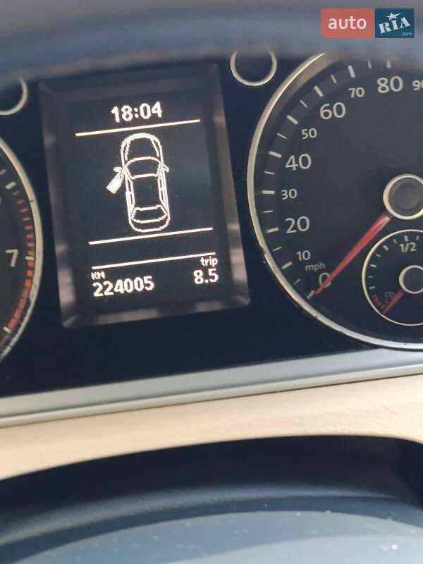 Купе Volkswagen CC / Passat CC 2011 в Дніпрі