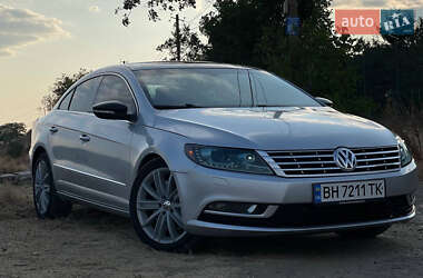 Купе Volkswagen CC / Passat CC 2012 в 