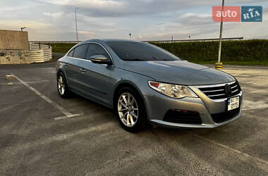 Купе Volkswagen CC / Passat CC 2010 в 