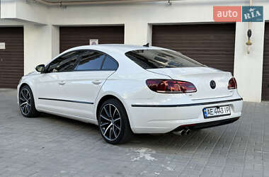 Купе Volkswagen CC / Passat CC 2012 в 
