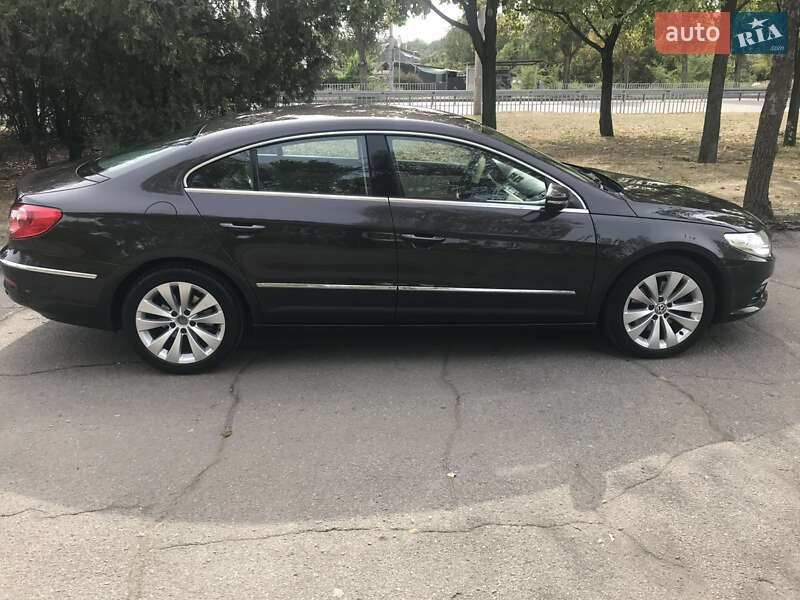 Купе Volkswagen CC / Passat CC 2008 в Днепре