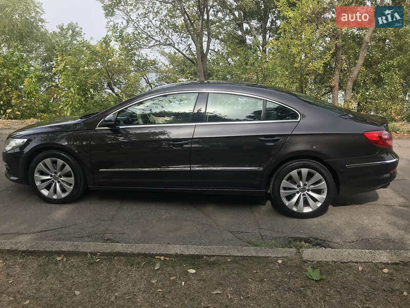 Купе Volkswagen CC / Passat CC 2008 в Днепре