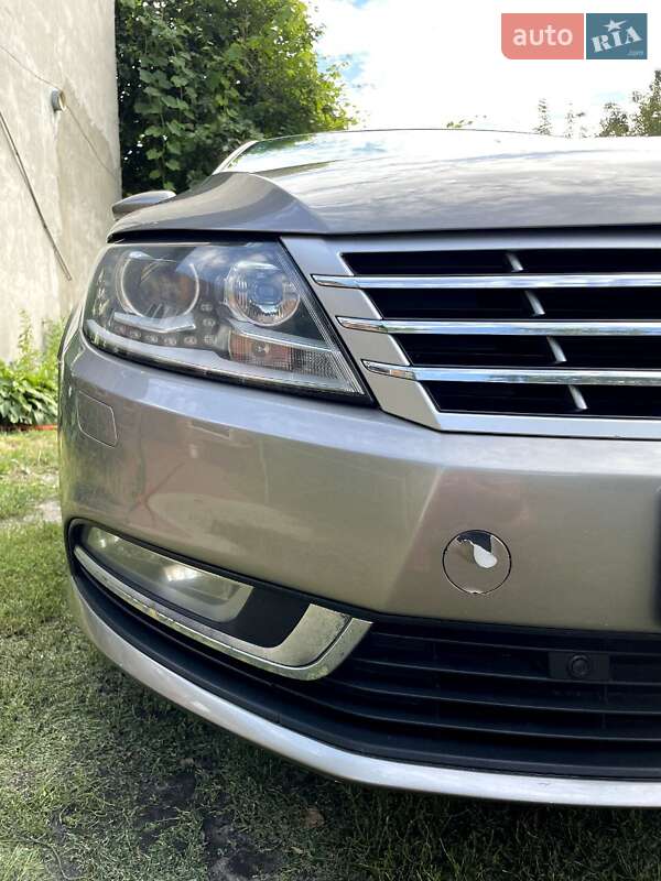 Купе Volkswagen CC / Passat CC 2014 в Києві