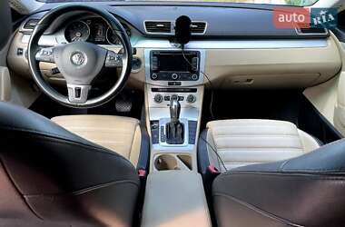 Купе Volkswagen CC / Passat CC 2014 в 