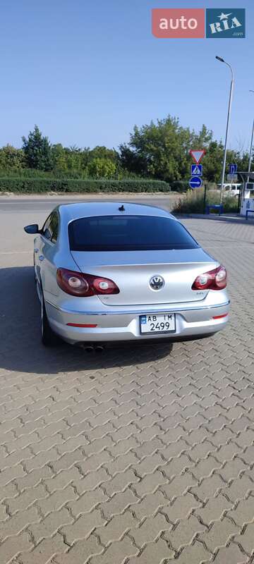 Купе Volkswagen CC / Passat CC 2010 в Виннице