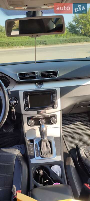 Купе Volkswagen CC / Passat CC 2010 в Виннице