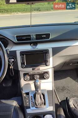 Купе Volkswagen CC / Passat CC 2010 в 