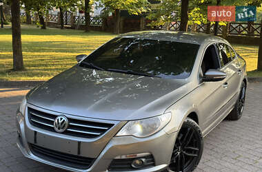 Купе Volkswagen CC / Passat CC 2010 в  фото 2 Купе Volkswagen CC / Passat CC 2010 в