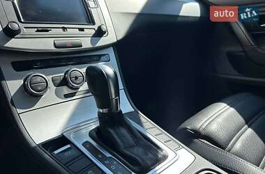 Купе Volkswagen CC / Passat CC 2013 в 