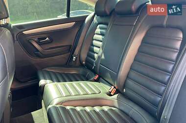 Купе Volkswagen CC / Passat CC 2013 в 