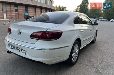 Купе Volkswagen CC / Passat CC 2012 в 