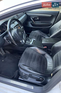 Купе Volkswagen CC / Passat CC 2012 в 