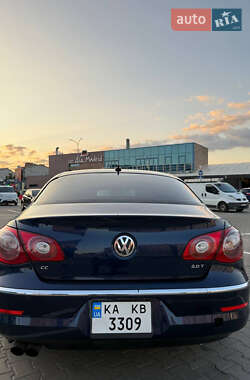Купе Volkswagen CC / Passat CC 2010 в 