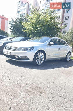 Купе Volkswagen CC / Passat CC 2014 в 