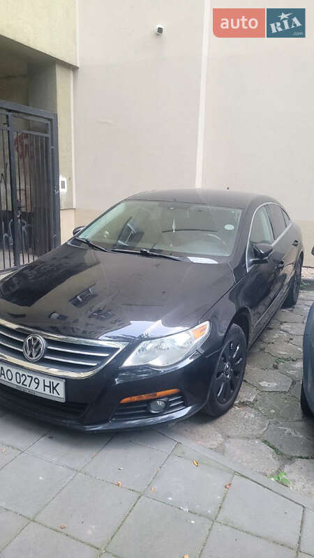 Купе Volkswagen CC / Passat CC 2010 в 