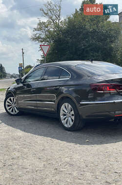 Купе Volkswagen CC / Passat CC 2012 в 