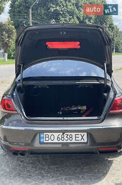 Купе Volkswagen CC / Passat CC 2012 в 