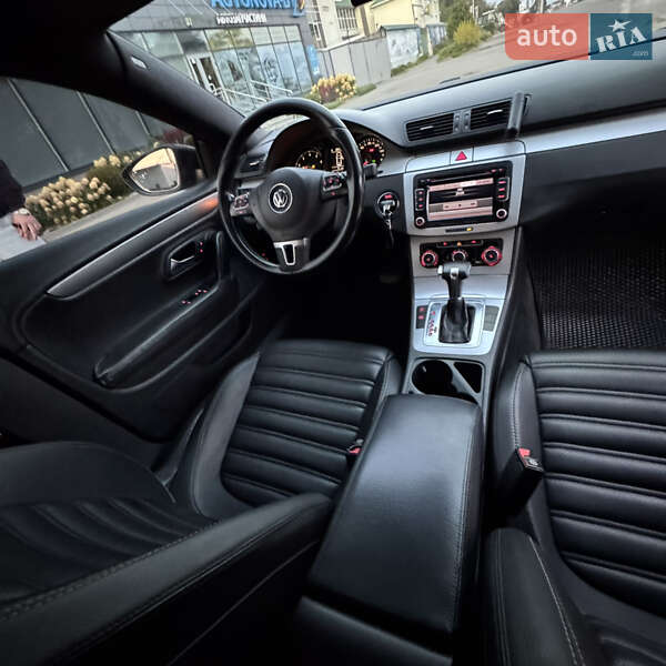 Купе Volkswagen CC / Passat CC 2010 в Белой Церкви