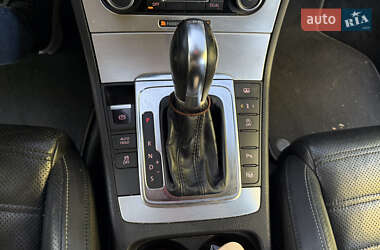 Купе Volkswagen CC / Passat CC 2011 в 