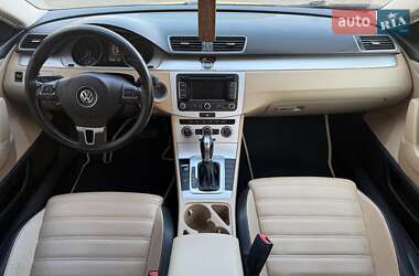 Купе Volkswagen CC / Passat CC 2013 в 