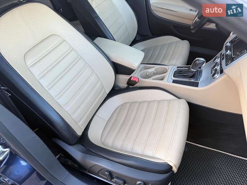 Купе Volkswagen CC / Passat CC 2013 в Одессе