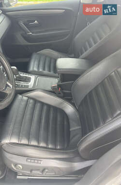 Купе Volkswagen CC / Passat CC 2014 в 