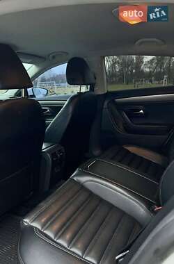 Купе Volkswagen CC / Passat CC 2011 в 