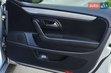 Купе Volkswagen CC / Passat CC 2014 в 