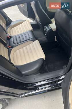 Купе Volkswagen CC / Passat CC 2013 в 