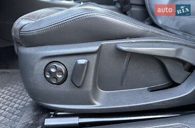 Купе Volkswagen CC / Passat CC 2010 в 