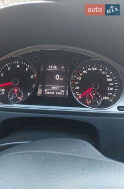 Купе Volkswagen CC / Passat CC 2016 в 