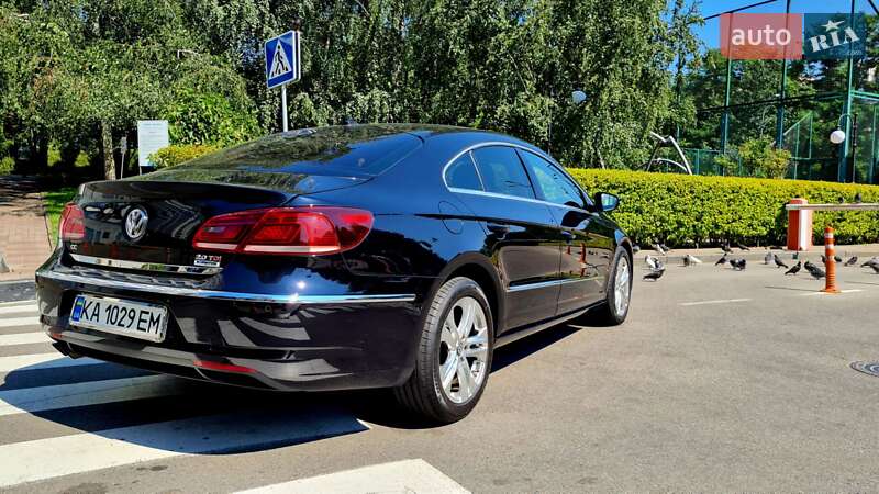 Купе Volkswagen CC / Passat CC 2015 в Киеве