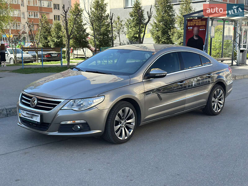 Купе Volkswagen CC / Passat CC 2009 в 