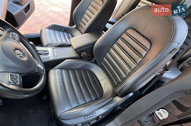 Купе Volkswagen CC / Passat CC 2012 в 