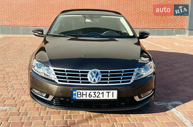 Купе Volkswagen CC / Passat CC 2012 в 
