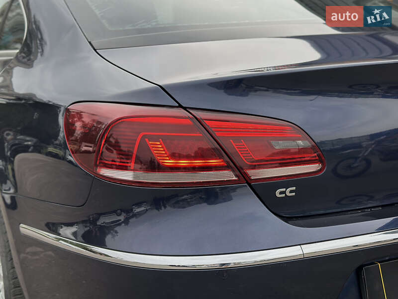 Купе Volkswagen CC / Passat CC 2012 в Шептицькому